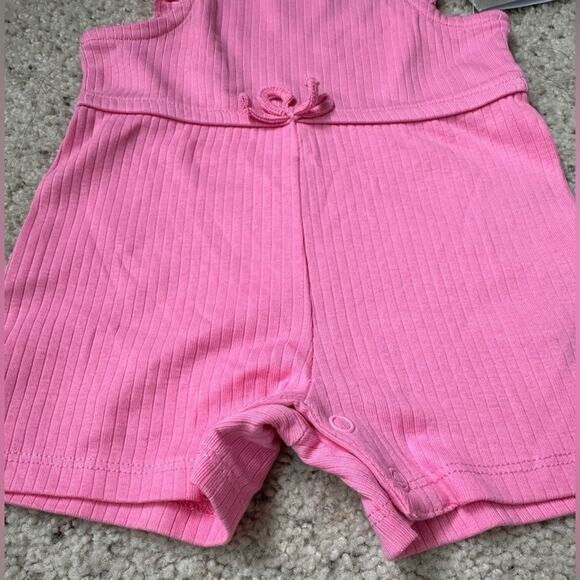 NWT. Pink Kids Romper Set - Picture 12 of 13